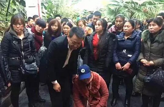 年終盤(pán)點(diǎn)：2015年，引領(lǐng)餐飲O2O風(fēng)向標(biāo)的十大關(guān)鍵詞|餐飲界