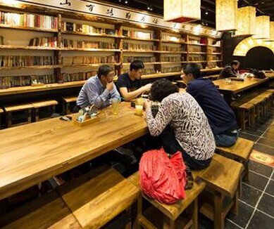 瘋狂的撈面館：藏身書房，卻改變了一個行業(yè)！|餐飲界