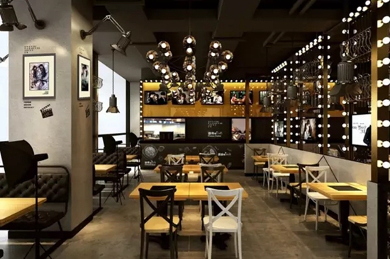 二人鍋梁靜玩出餐飲新法：3年開18家店、年銷售5000萬(wàn)|餐飲界