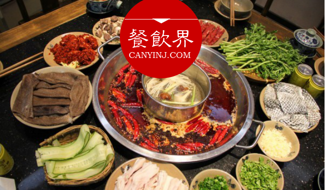 火鍋被玩壞了，餐廳竟然靠一套盤子在紅海中殺出一條血路？|推薦