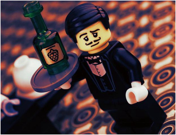 餐廳刷爆朋友圈的秘密，原來是你家服務(wù)員做到這些？|餐飲界