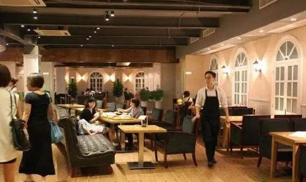 這家“潮”餐廳做到整個(gè)城市為之“瘋狂”，背后的秘密竟是這樣！|餐飲界