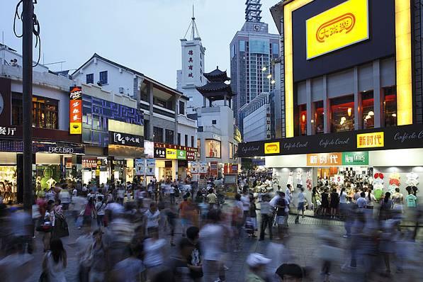 餐廳房租10年上漲5倍，成關店罪魁禍首！如何與房東談判不漲租金？