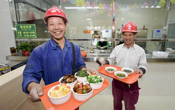 運營成本高、利潤薄，社區(qū)食堂如何擺脫生存尷尬？