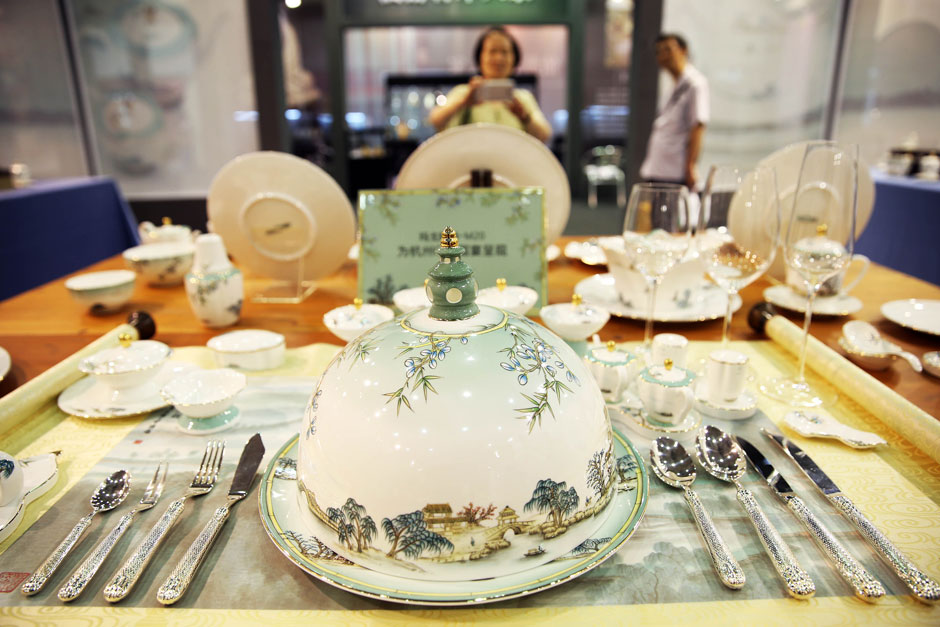 從燒錢玩高端變成走心搞文創(chuàng)，訂制餐具成業(yè)界新趨勢