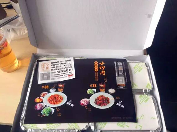 對(duì)照一下，你家的餐盒包裝“性冷淡”了嗎？