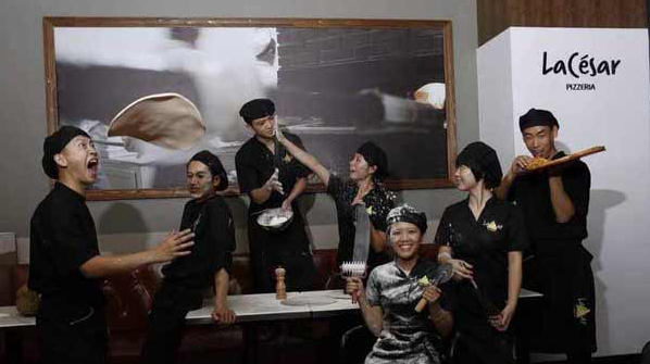 這8大趨勢，預(yù)示了2017中國餐飲的賺錢邏輯！