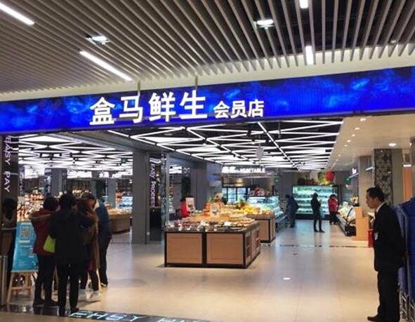 開便利店、書店、花店、家具店……餐飲老板開始跨界反攻！