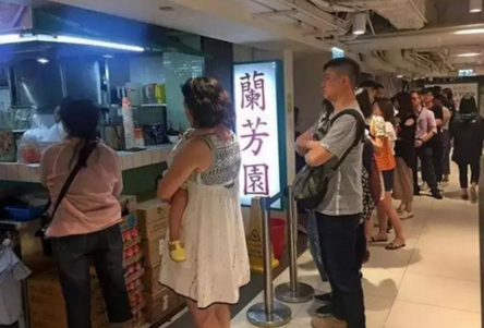 小店火爆65年，每日賣茶逾千杯，卻婉拒所有商業(yè)合作？