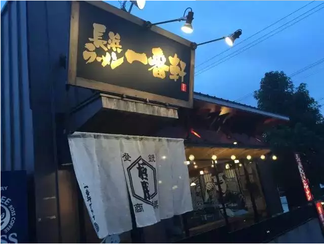 這家小店靠這6個秘訣，30個座位日流水2萬|餐飲界