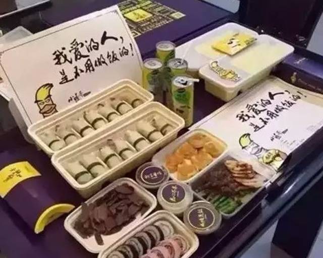 一年“燒”掉近1600萬元，中華老字號“全聚德”為啥把外賣玩砸了？