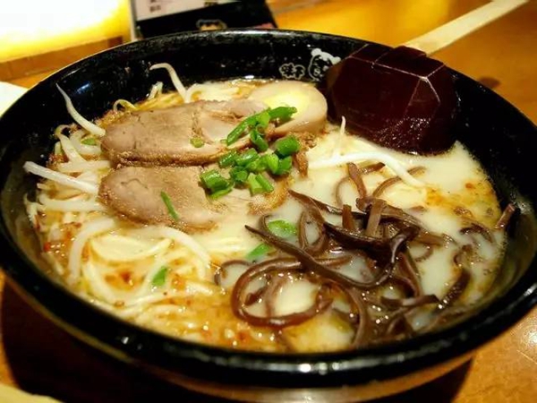 業(yè)績下滑，關(guān)店數(shù)家，沒了百度外賣庇護(hù)的味千，靠什么翻身？|餐飲界
