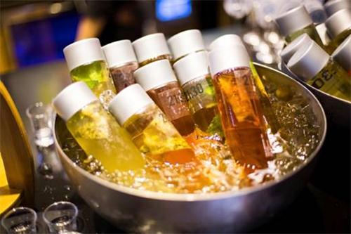 因味茶：劉強東夫婦先后加持 未來如何玩轉(zhuǎn)新茶飲？|餐飲界