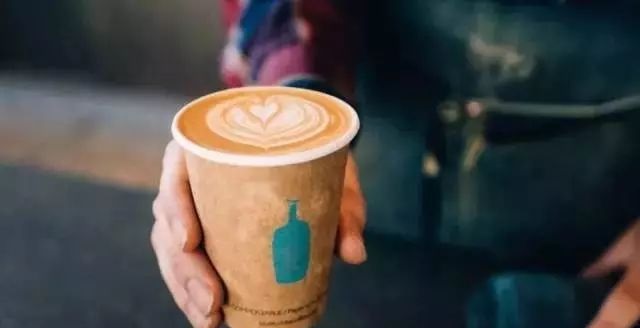 咖啡市場涌現(xiàn)一匹“黑馬”，Blue Bottle Coffee激情上演星巴克“虎口奪食”|餐飲界
