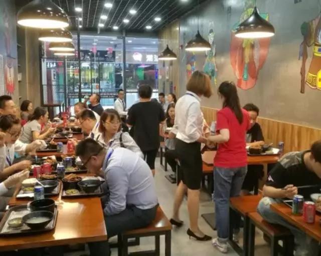 開(kāi)店100問(wèn) | 開(kāi)一家店到底要花多少錢(qián)？你該知道這幾條成本紅線(xiàn)|餐飲界