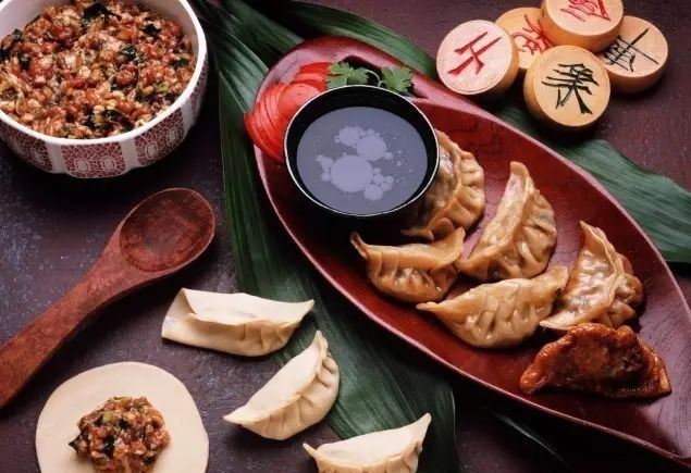 面對(duì)線下零售跨界打劫，餐飲品牌該如何應(yīng)對(duì)？|餐飲界