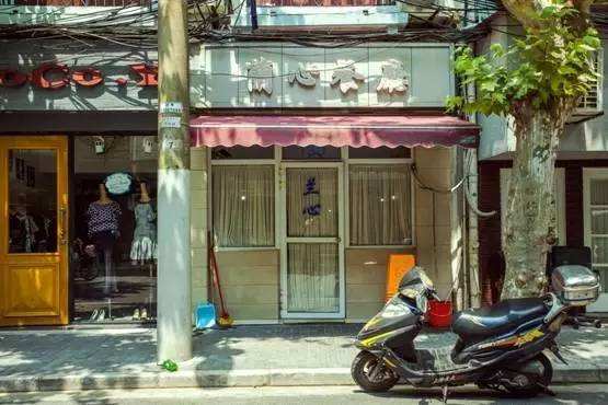 不讓“米其林”小店曇花一現(xiàn)！上海推進(jìn)小餐飲“標(biāo)準(zhǔn)化管理”|餐飲界