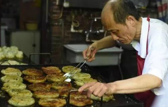 不讓“米其林”小店曇花一現(xiàn)！上海推進小餐飲“標準化管理”