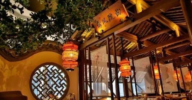 開一家火一家，杭幫菜“現(xiàn)象級”排隊背后的商業(yè)邏輯是啥？