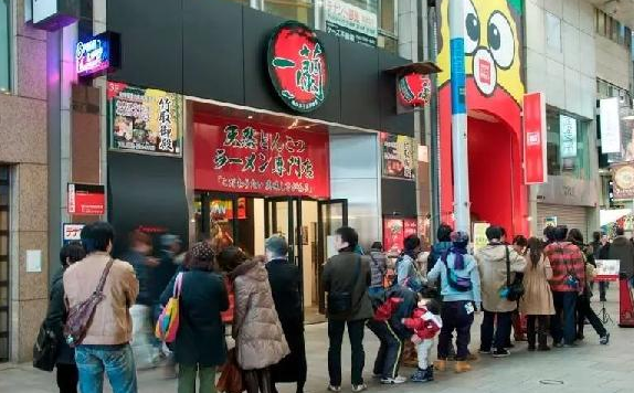 用餐全程無需交流，一蘭拉面如何治愈“一人食”顧客
