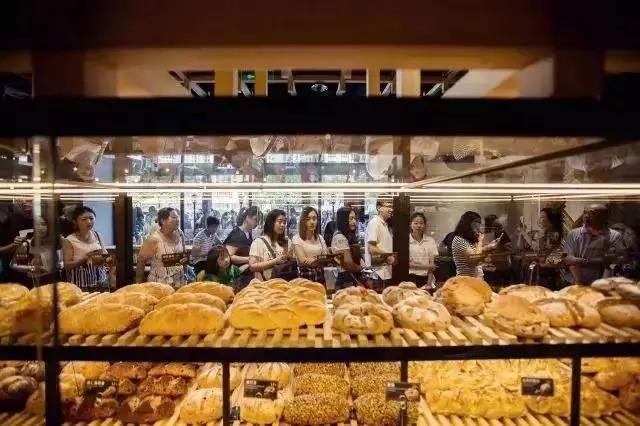2017年獲投的35家餐飲品牌，竟有71%的客單價(jià)低于50元？為什么？|餐飲界
