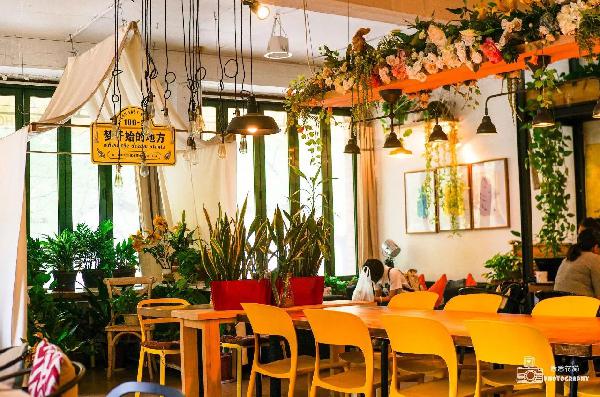 餐飲店內(nèi)的“風(fēng)水寶地”該掛什么？這13種掛法，你可能踩著雷區(qū)了......|餐飲界