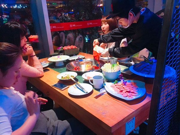 潮辣君告訴你，餐飲創(chuàng)業(yè)新手如何正確選擇火鍋品牌