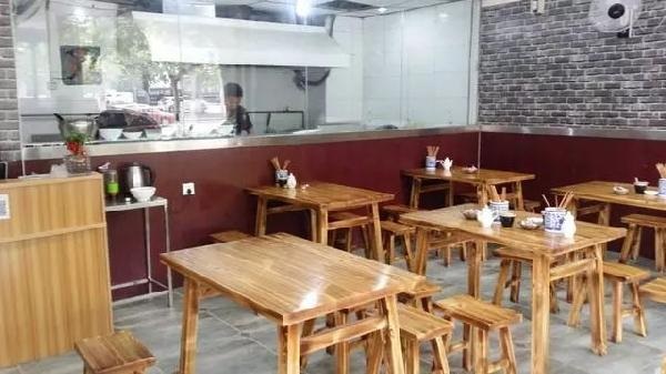 做了13年餐飲只顧上溫飽，最終我還是關了店！