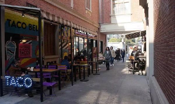 美國快餐 Taco bell 在中國變時(shí)髦了，所謂“快休閑”的餐飲流行是什么？