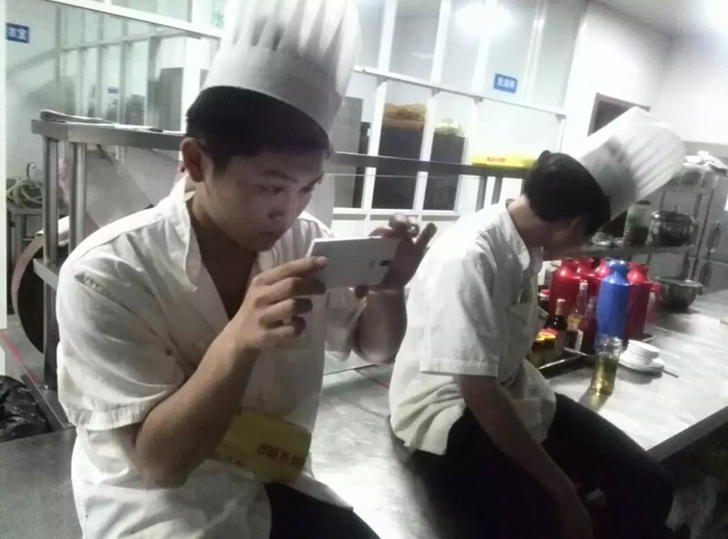 觀察了這些餐廳走下坡路的情況，發(fā)現(xiàn)其中的道道并不簡單