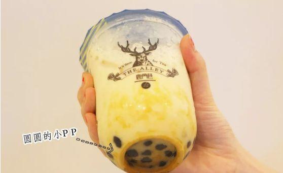“鹿角巷”成為廣州茶飲界的新排隊王！就憑1杯“黑糖珍珠奶茶”！