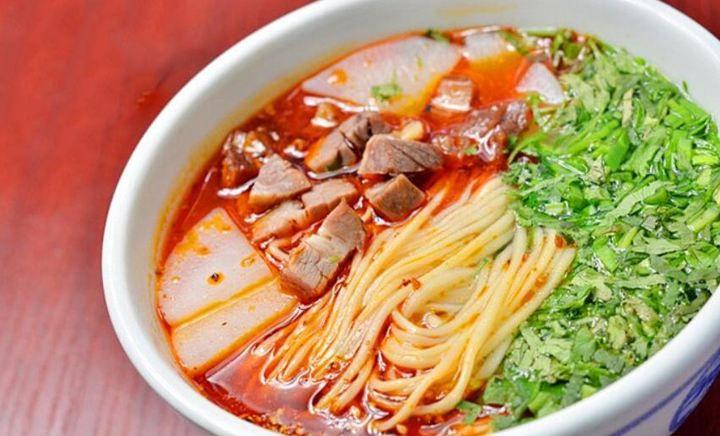 小吃物種大變革：這還是你認(rèn)識的蘭州拉面嗎？