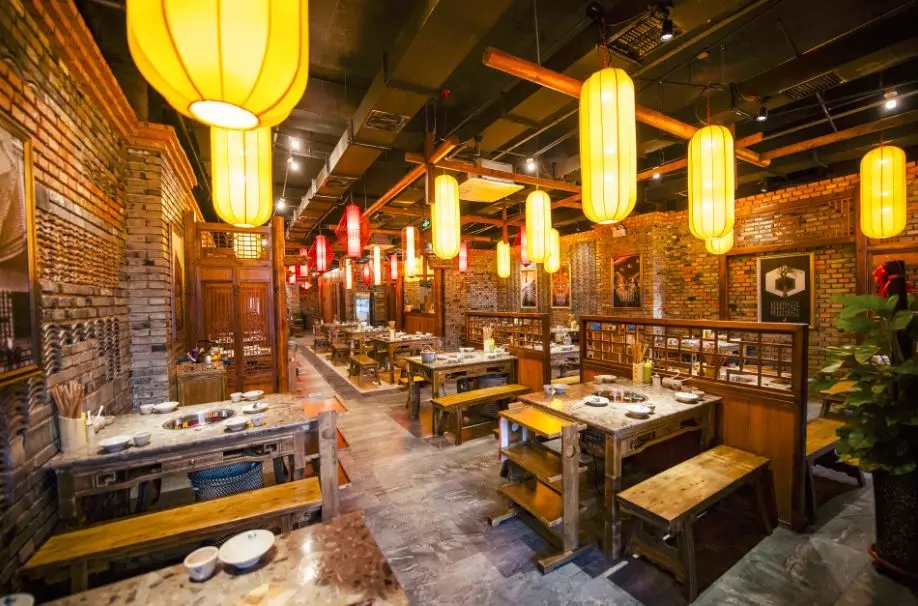 開(kāi)店2年虧掉1套房，他看透了餐飲5大模式，才發(fā)現(xiàn)選了最糟糕的那種！|餐飲界