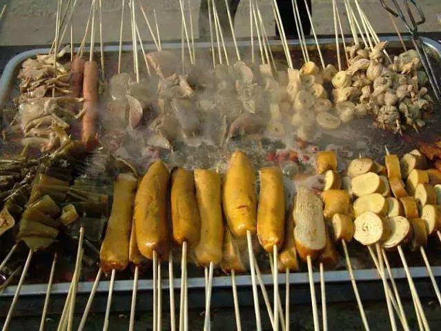 如何區(qū)分麻辣燙、冒菜、串串？重點(diǎn)全在這兒！