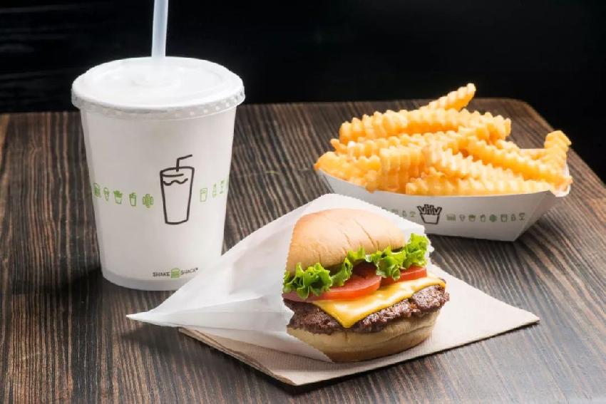美國傳奇漢堡Shake Shack來中國前，還有一段難走的路…