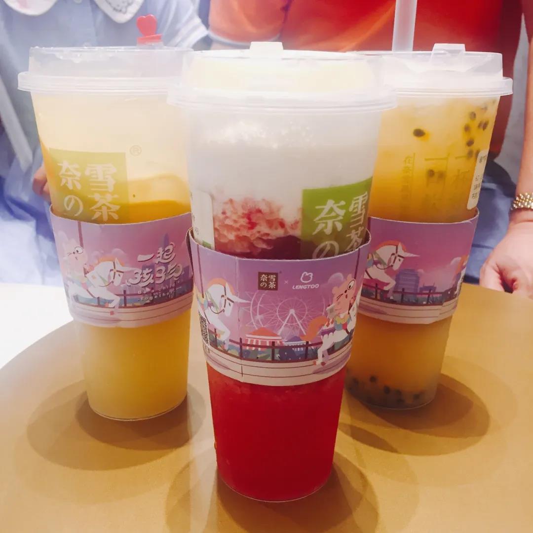 奈雪完成近億美金新融資；西貝因茶位費(fèi)遭投訴；上海一男子因吃河豚成植物人