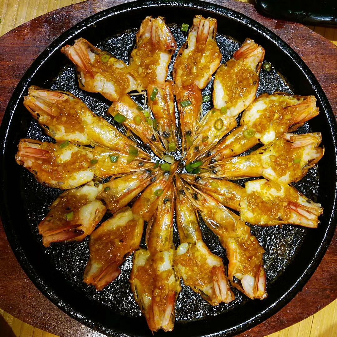 餐飲大事件219期|星巴克中國試水15元早餐、茶顏悅色將在深圳開快閃店、店員因癡迷網(wǎng)絡(luò)賭博，竟綁架老板娘索要300萬|餐飲界