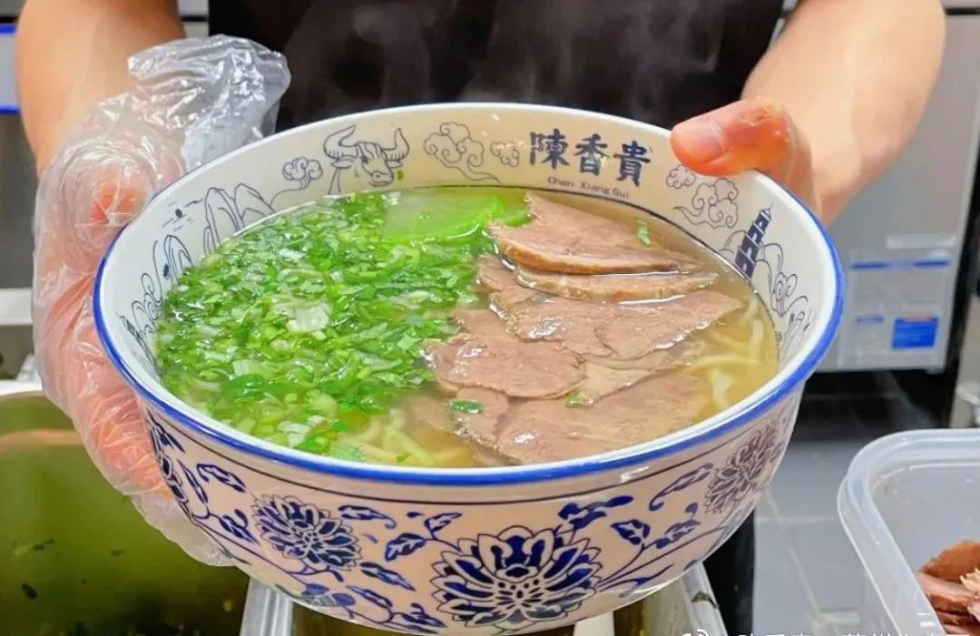 餐飲大事件242期|喜茶投資Seesaw咖啡、河南多位餐飲老板自發(fā)組織捐助、|餐飲界