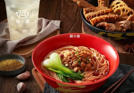 陸正耀“趣小面”106家店估值10億，尋求1億融資，大規(guī)模擴(kuò)張暫緩!