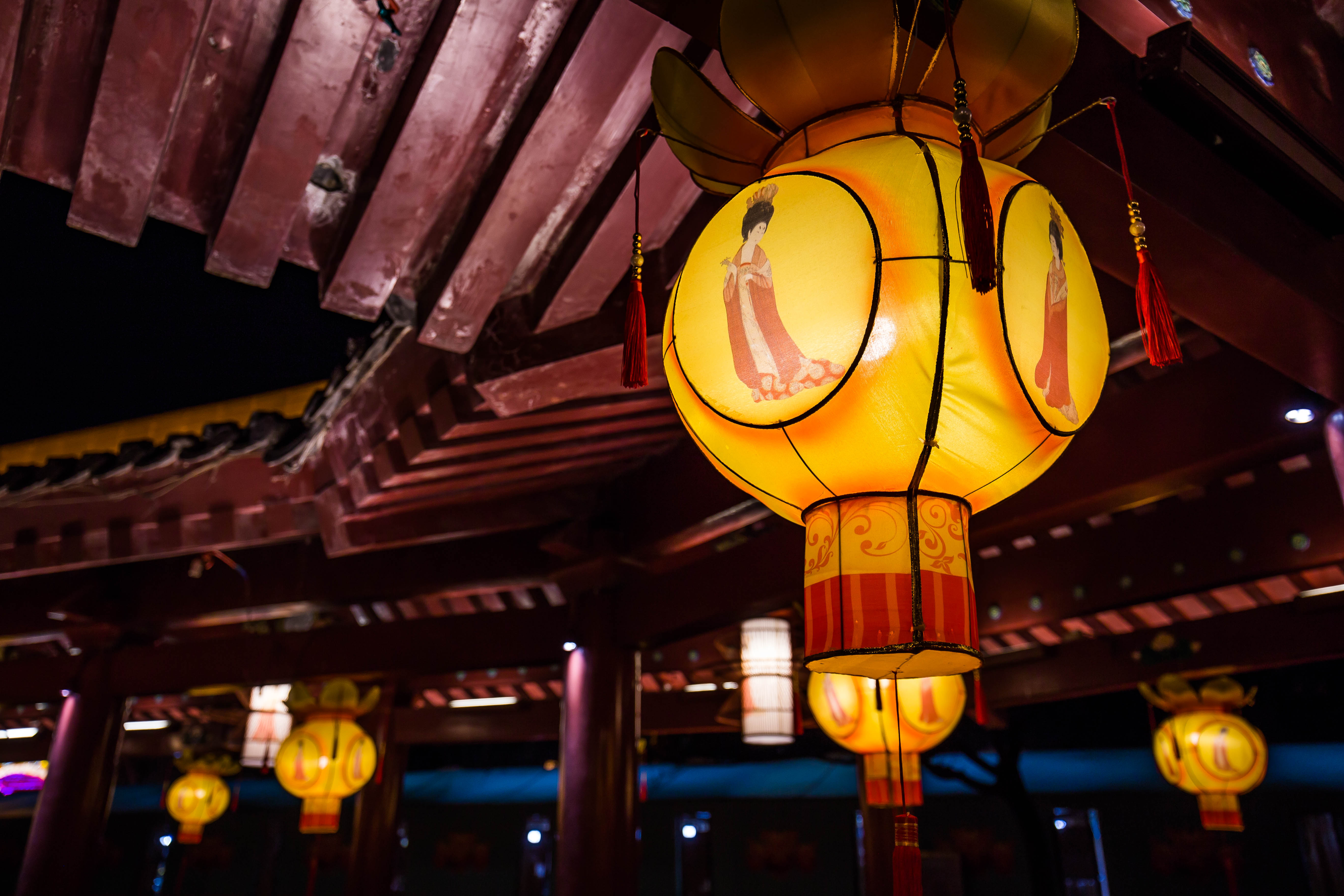 婚宴新趨勢，這家宴會(huì)廳太燃了，讓顧客一秒“夢回大唐”！|餐飲界