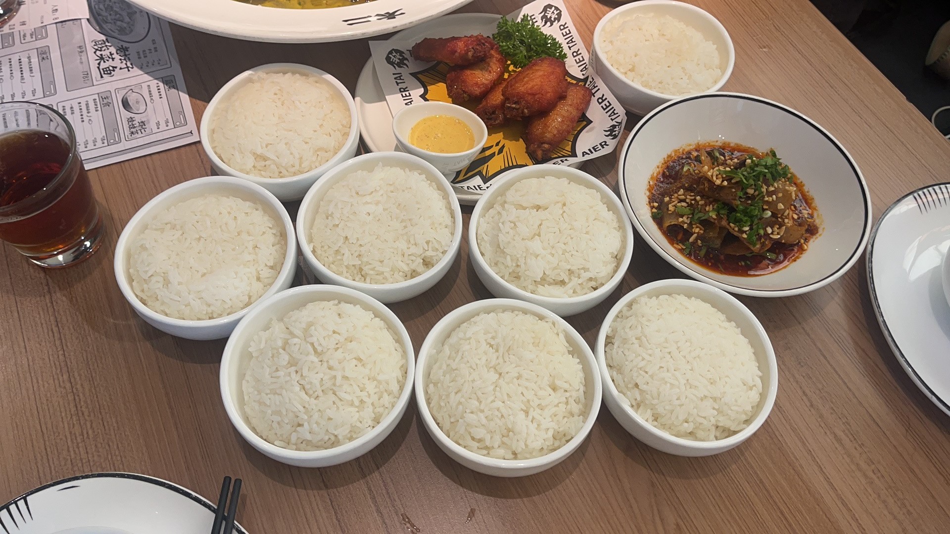 靠一碗米飯破局，底層邏輯是什么？