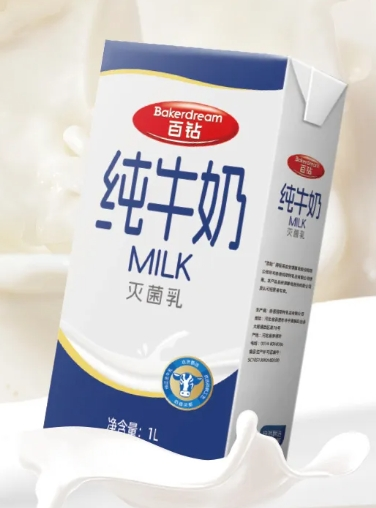 百鉆純牛奶：引領(lǐng)純牛奶市場(chǎng)新潮流，滿足現(xiàn)代家庭需求