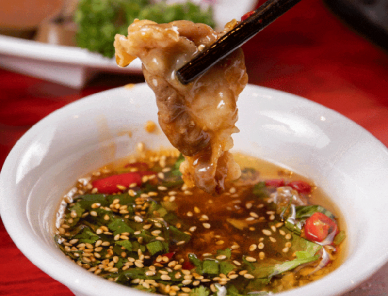 你在各大火鍋連鎖品牌吃到的蘸醬，就來(lái)自奉賢這家企業(yè)