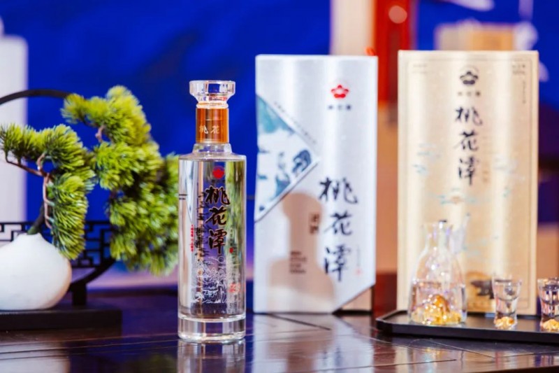 在桃花潭酒春游定制展，匯通達(dá)幫酒商鏈接“桃花運(yùn)”|餐飲界