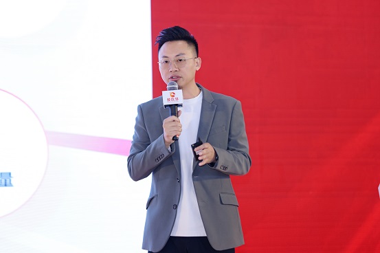 鶴九：餐飲危機公關4大陷阱3大挑戰(zhàn)與7大困惑